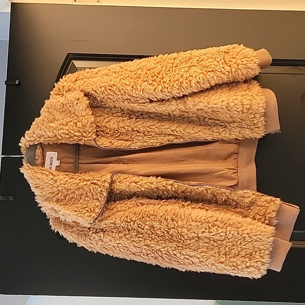 BB Dakota Teddy Jacket